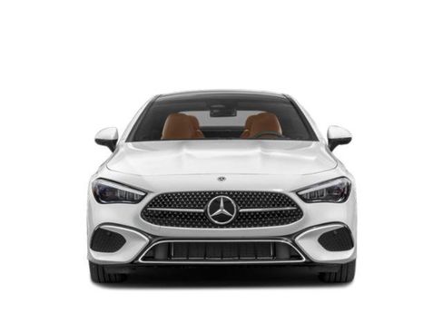 Used 2025 Mercedes-Benz CLE 300 4MATIC Coupe image 4