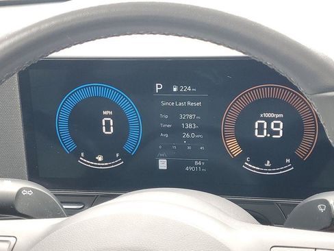 Used 2025 Hyundai Kona SEL AWD/4WD image 15