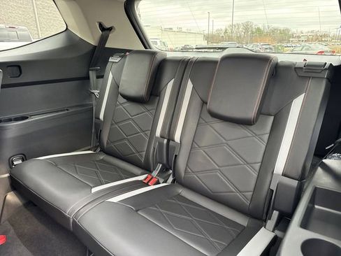New 2026 Volkswagen Atlas Peak Edition AWD/4WD image 10
