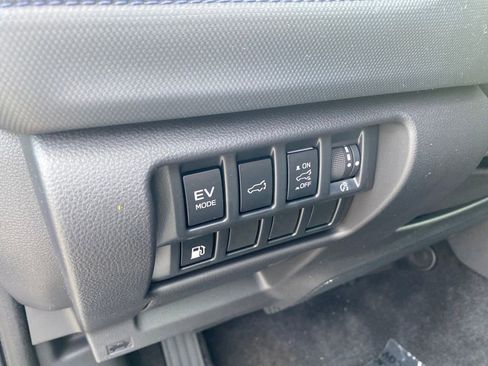 New 2026 Subaru Forester Limited AWD/4WD image 28