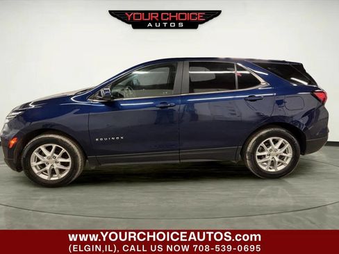 Used 2022 Chevrolet Equinox LT FWD image 2