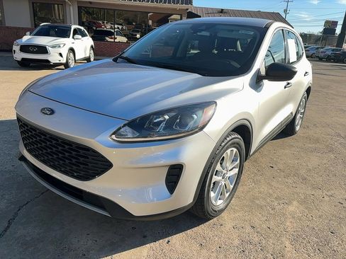 Used 2020 Ford Escape S image 1