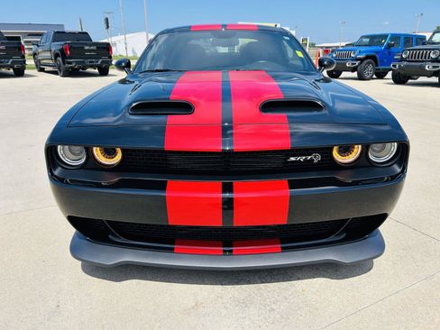 Used 2019 Dodge Challenger SRT Hellcat Redeye RWD image 30
