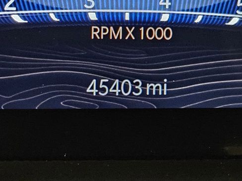 Used 2024 Jeep Grand Cherokee Limited image 29