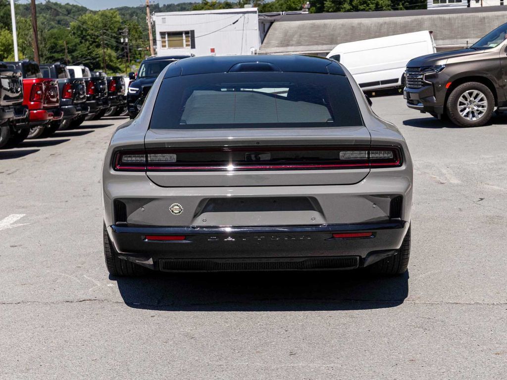 Used 2025 Dodge Charger Daytona R/T w/ Quick Order Package 25M R/T AWD/4WD image 5
