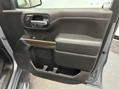 Used 2019 Chevrolet Silverado 1500 LT w/ All-Star Edition image 15