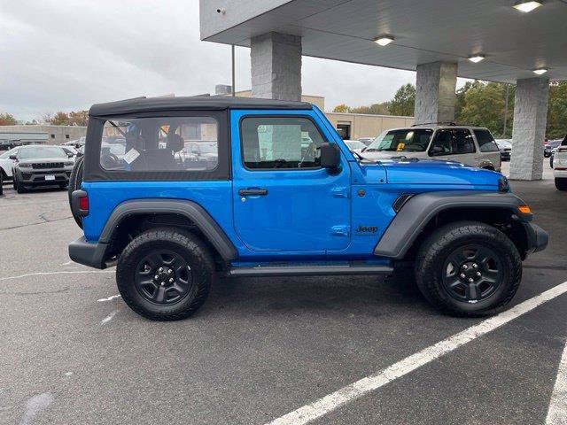 Used 2025 Jeep Wrangler Sport AWD/4WD image 4