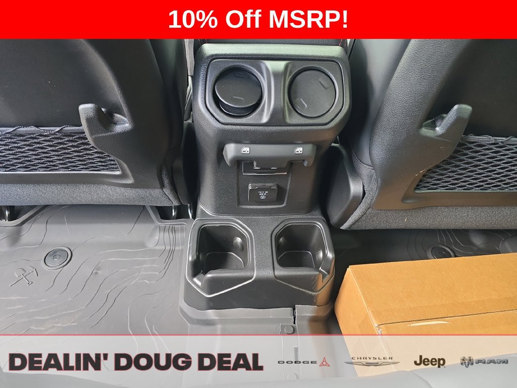 New 2026 Jeep Gladiator Rubicon w/ Steel Power Dome Hood Package AWD/4WD image 21