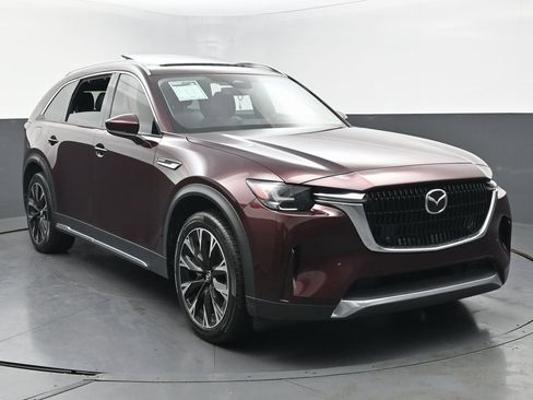 Used 2024 MAZDA CX-90 Plug-In Hybrid w/ Premium Pkg image 3