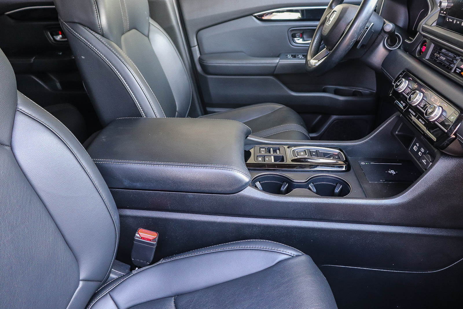 Certified 2025 Honda Pilot EX-L image 19