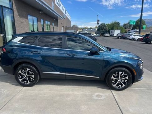 Used 2025 Kia Sportage EX w/ EX Premium Package AWD/4WD image 5