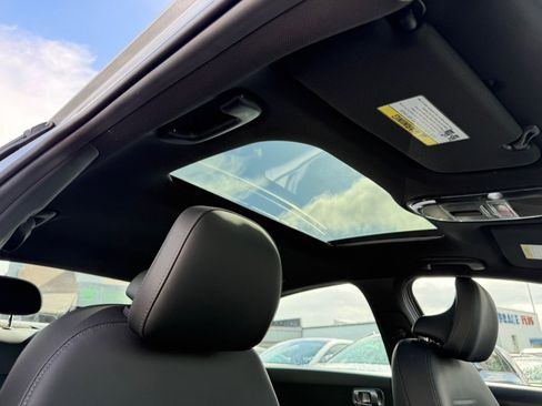 Used 2023 Hyundai Ioniq 6 Limited image 34