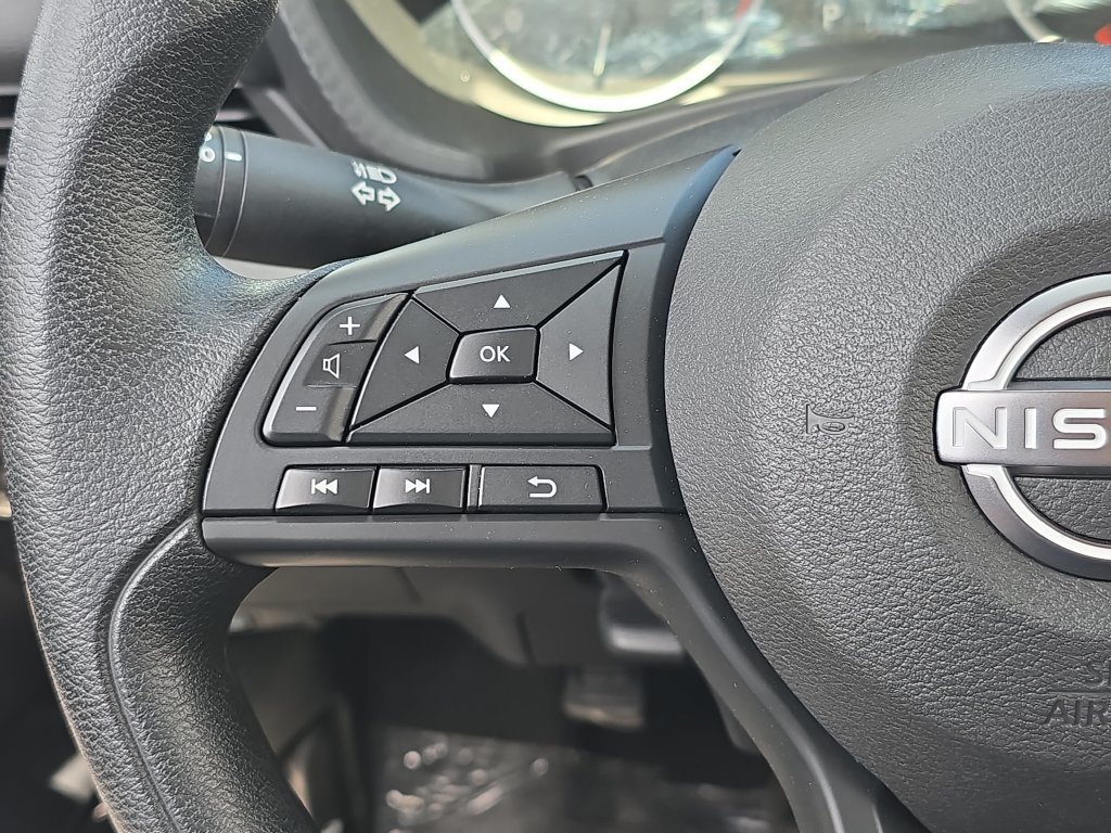 Used 2025 Nissan Sentra S FWD image 20