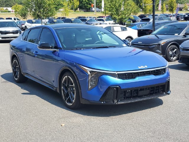 New 2026 Kia K4 GT-Line FWD image 3