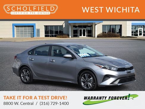 Used 2024 Kia Forte LXS image 1