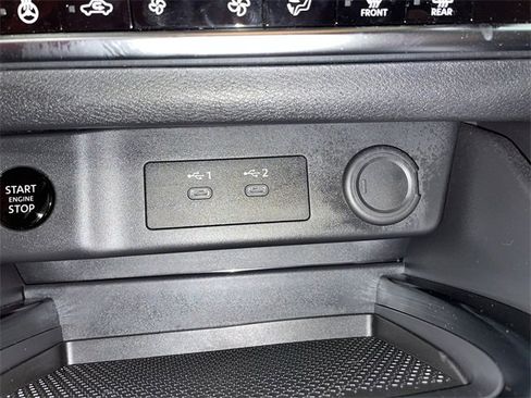 Certified 2024 Nissan Rogue SV w/ SV Premium Package image 28