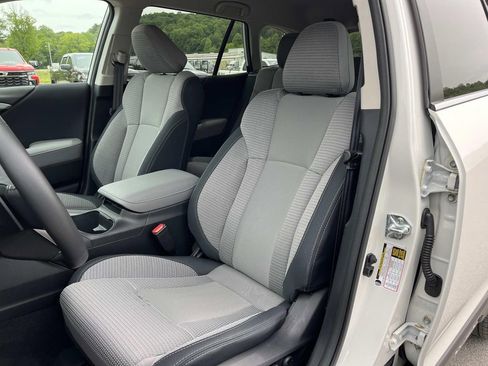 Certified 2025 Subaru Outback Premium w/ Popular Package #1A AWD/4WD image 27