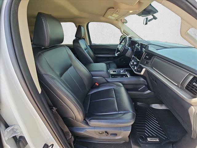 Used 2024 Ford Expedition XLT RWD image 20