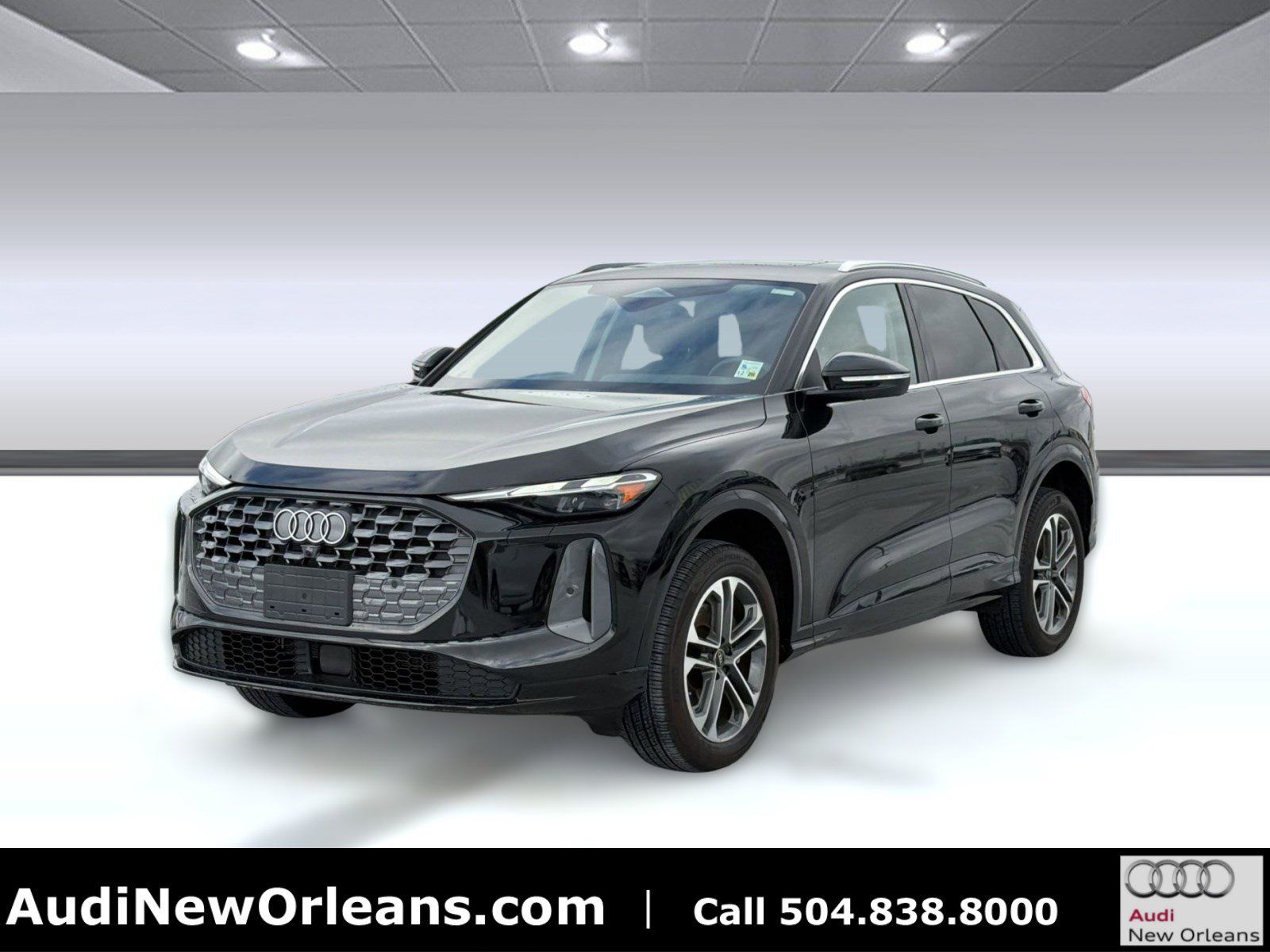 Used 2025 Audi Q5 Premium w/ Convenience Package AWD/4WD image 1