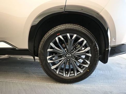 New 2026 Nissan Rogue Platinum image 13