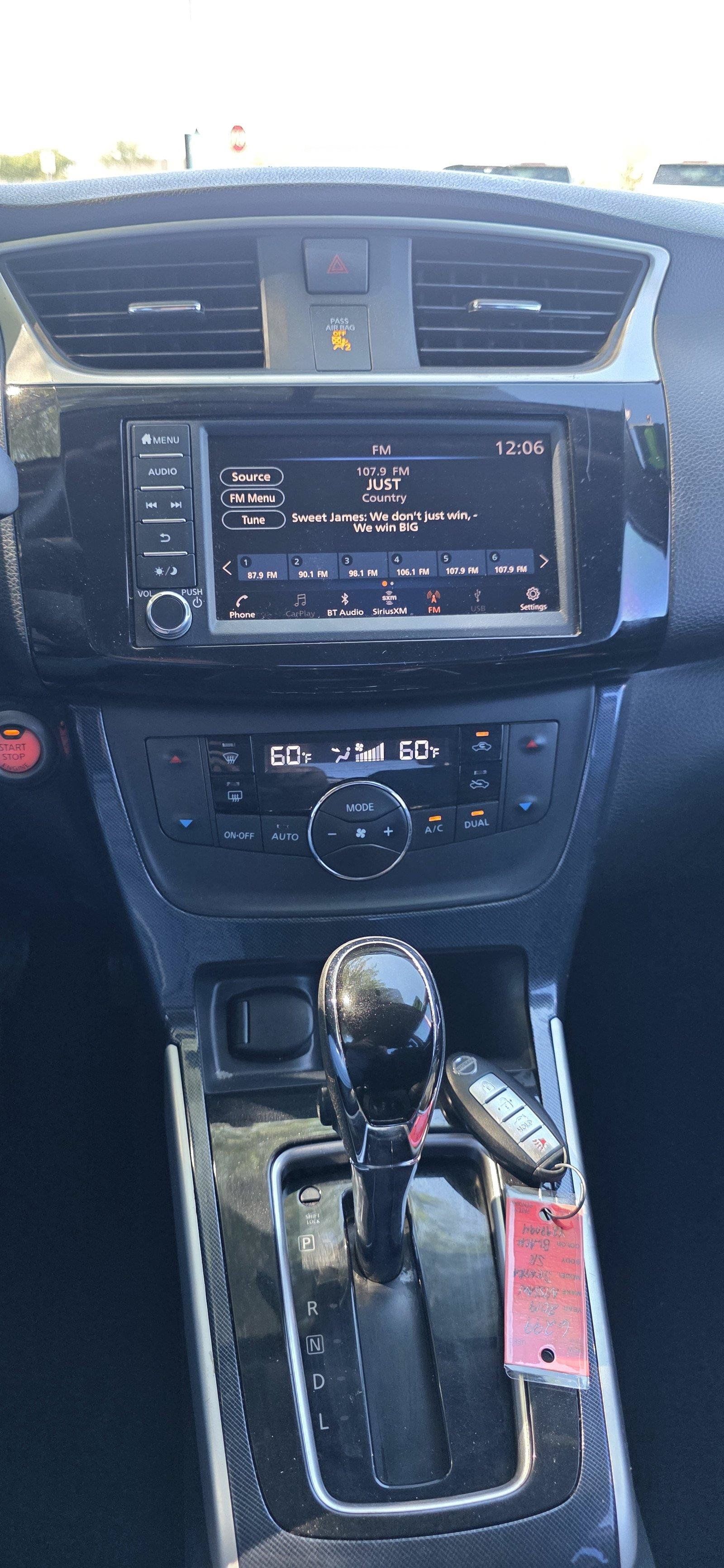 Used 2019 Nissan Sentra SR FWD image 18
