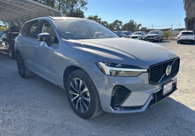 Used 2024 Volvo XC60 B5 Core w/ Climate Package AWD/4WD image 5
