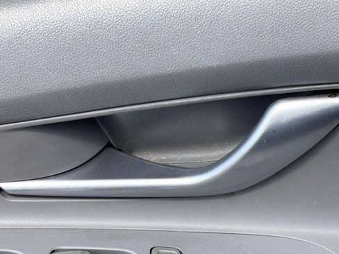 Used 2025 Hyundai Elantra SEL FWD image 18