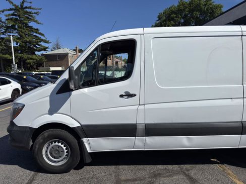 Used 2017 Mercedes-Benz Sprinter 2500 w/ Driver Comfort Package image 4