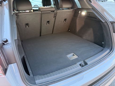 Used 2023 Audi Q4 e-tron Premium Plus w/ Premium Plus image 15