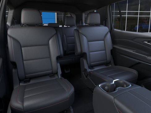 New 2026 Chevrolet Traverse Z71 w/ Enhanced Driving Package AWD/4WD image 17