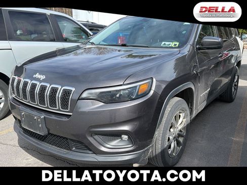 Used 2019 Jeep Cherokee Latitude Plus w/ Cold Weather Group image 1
