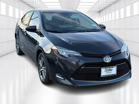 Used 2018 Toyota Corolla L image 3