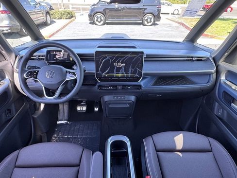 New 2025 Volkswagen ID. Buzz Pro S image 17