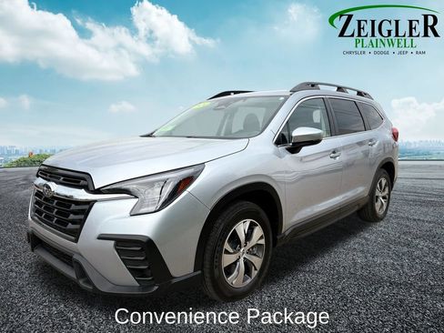 Used 2024 Subaru Ascent Premium w/ Convenience Package AWD/4WD image 2