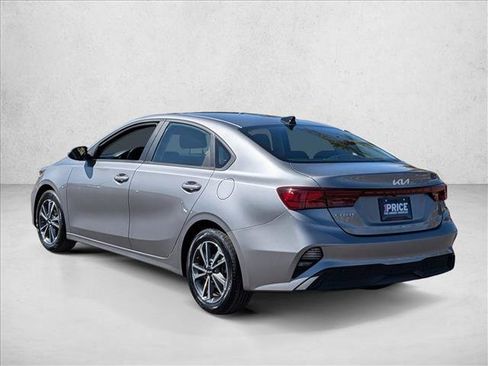 Used 2024 Kia Forte LXS image 7