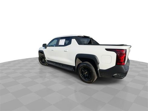 Used 2024 Chevrolet Silverado EV W/T image 6