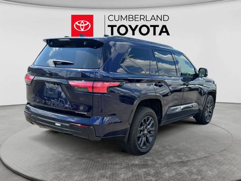 Used 2025 Toyota Sequoia Platinum w/ Tow Technology Package AWD/4WD image 5