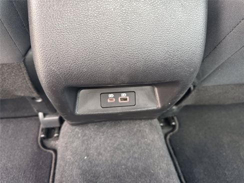 Used 2025 Nissan Altima 2.5 SV FWD image 30