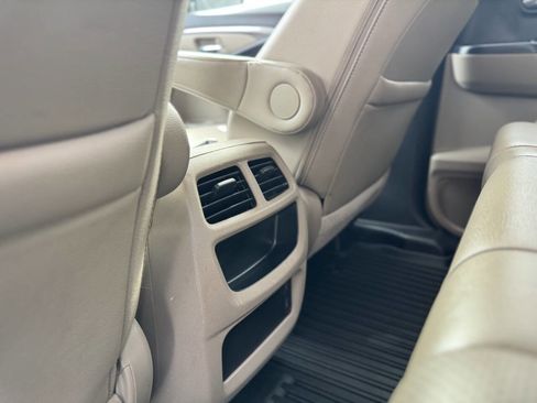 Used 2017 Honda Ridgeline RTL-T image 35