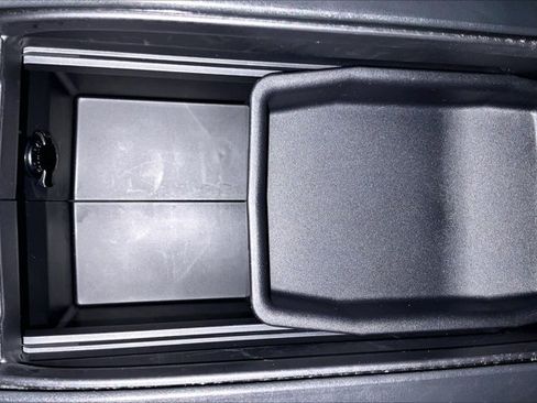 Certified 2024 Toyota Highlander XLE AWD/4WD image 42