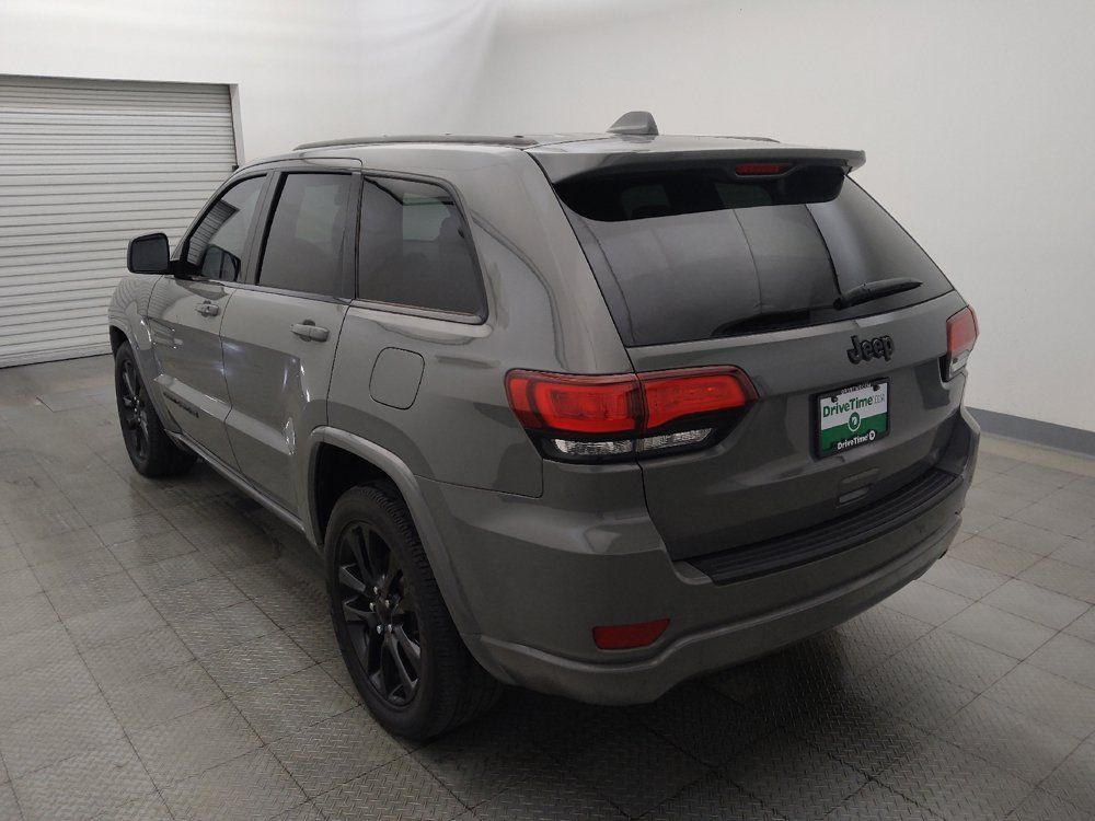 Used 2021 Jeep Grand Cherokee Laredo X RWD image 5