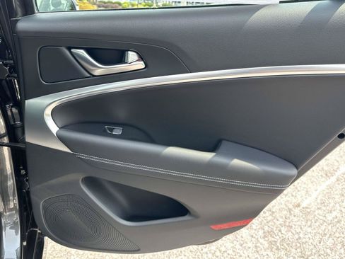 Used 2026 Genesis G70 2.5T RWD image 34