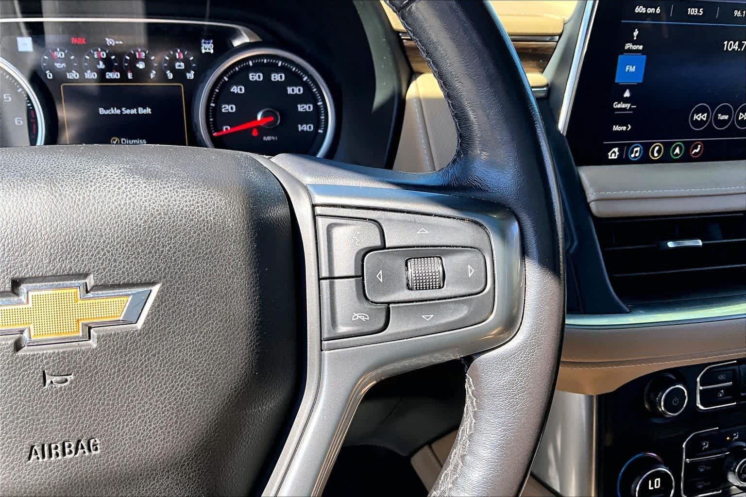 Used 2021 Chevrolet Tahoe Premier AWD/4WD image 25