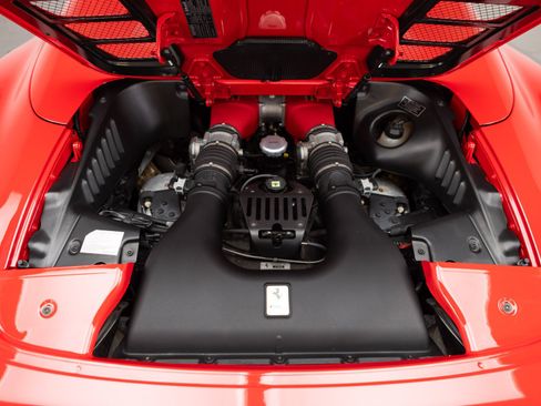 Used 2014 Ferrari 458 Spider RWD image 88
