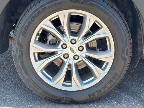 Used 2022 Ford Explorer Limited AWD/4WD image 9