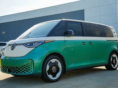 New 2025 Volkswagen ID. Buzz 1st Edition image 5