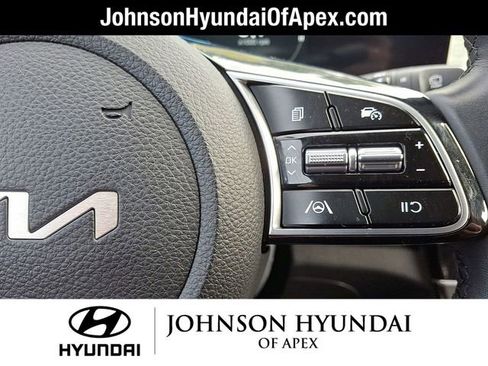 Used 2024 Kia Seltos S AWD/4WD image 16
