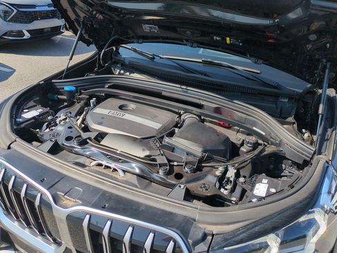 Used 2025 BMW X1 xDrive28i AWD/4WD image 44