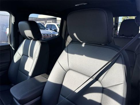 New 2026 GMC Canyon Elevation w/ Convenience Package image 22