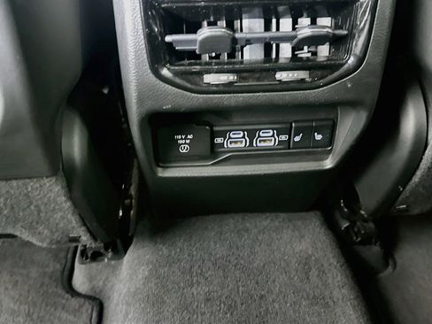 Used 2022 Jeep Grand Cherokee Limited RWD image 28